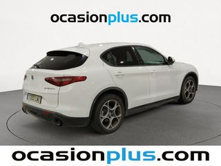 Alfa Romeo Stelvio 2.2 Diesel Sprint RWD 118 kW (160 CV)