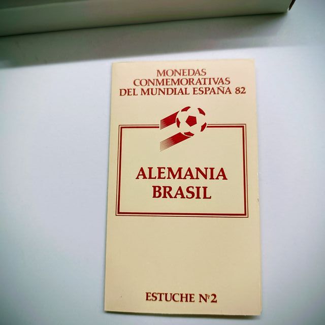 Colección Monedas Conmemorativas Mundial 82