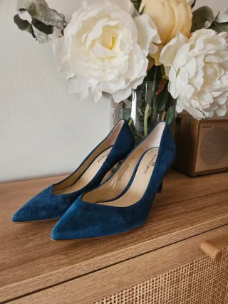 Zapatos de tacón Gloria Ortiz azules