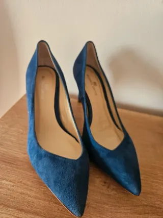 Zapatos de tacón Gloria Ortiz azules