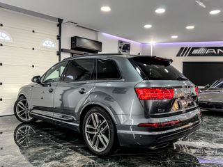 AUDI  Q7 BLACKLINE FULL