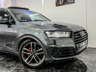 AUDI  Q7 BLACKLINE FULL