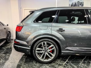 AUDI  Q7 BLACKLINE FULL