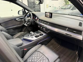 AUDI  Q7 BLACKLINE FULL