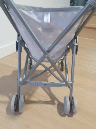 Sillita de juguete para paseo