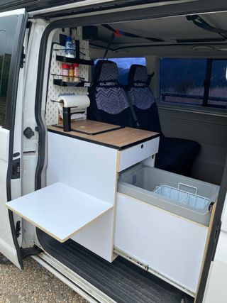 Volkswagen Caravelle tredline corto camperizada