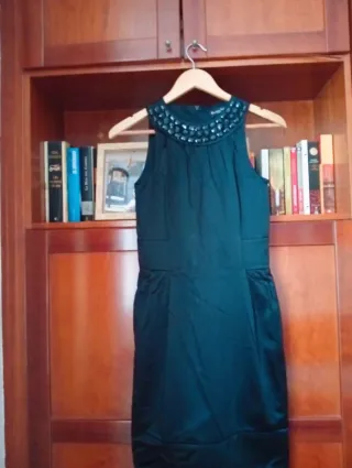Vestido joya negro para ocasión especial