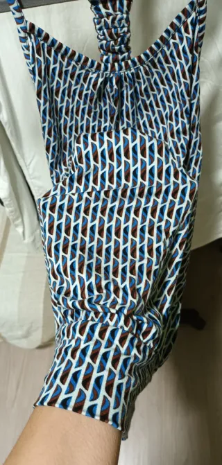 Top tirantes estampado geométrico M-L