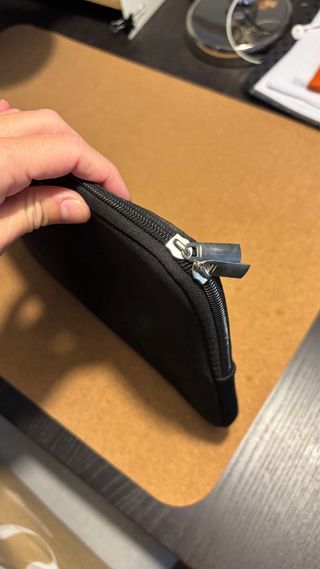 Funda portátil negra