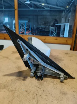 Retrovisor Izquierdo BMW Serie 1 E81 E87