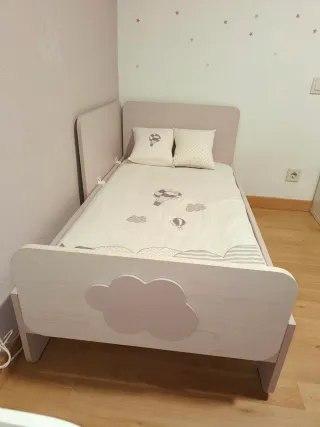 Maxi cuna con colchón y más