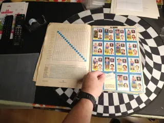 Album Liga 1974-75 Disgra con 19 fichajes