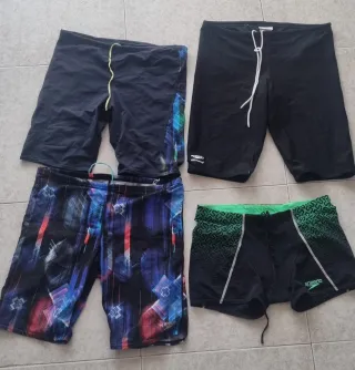 Lote 4 bañadores Speedo Talla M