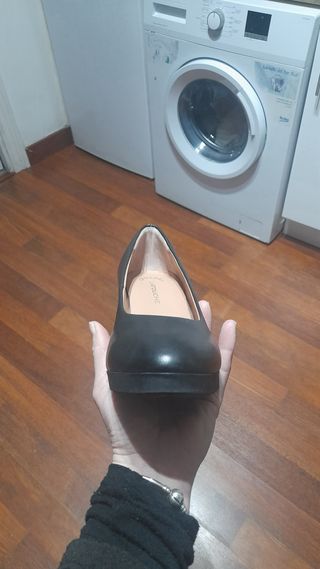Zapatos de tacón elegantes Latouche negros