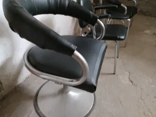 Muebles y material de peluquería