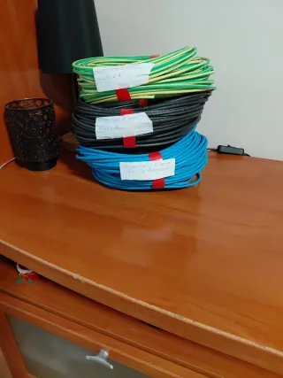 Cables Eléctricos 40m (Verde/Amarillo, Negro, Azul