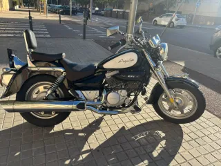 URGE VENDER Hyosung Aquila GV 250cc