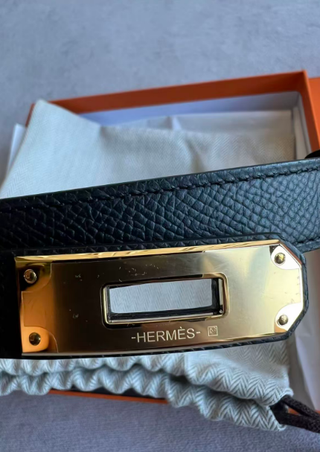 Cinturón Hermes Kelly Negro Hebilla Dorada