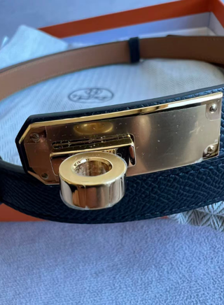 Cinturón Hermes Kelly Negro Hebilla Dorada