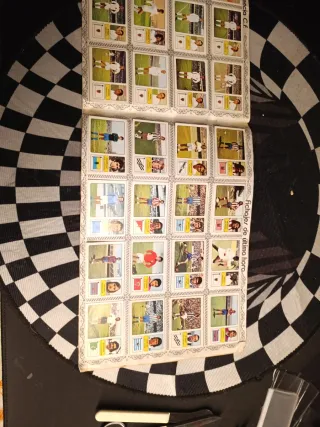 Album Liga 1973-74 + poster central  Completo