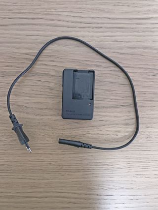 Caricabatterie Casio Exilim EX-Z75