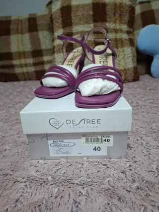 Tacones DESIREE Morados Talla 40