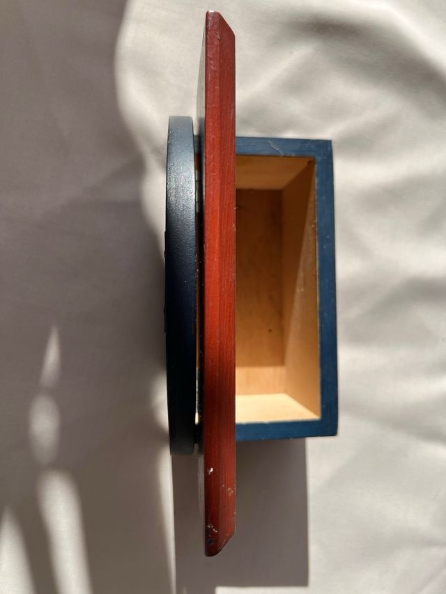 Organizador Folk Art pintado à mão 1980