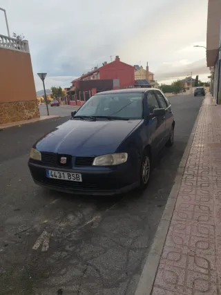 SEAT Ibiza 2001