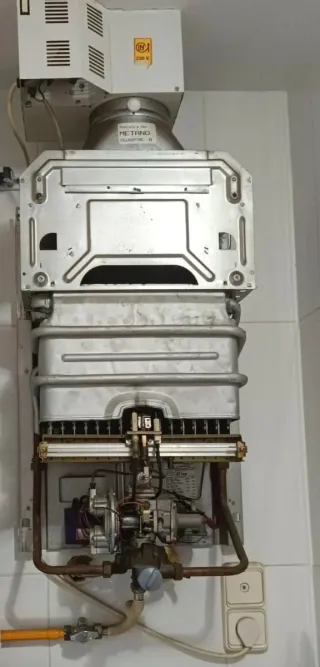 Calentador Beretta 14 Litros con tiro forzado