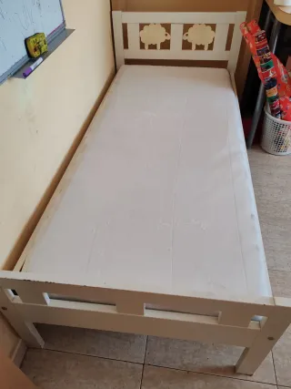 Cama infantil madera blanca Ikea