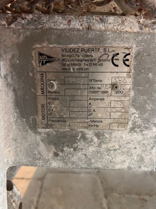 Pulidora de suelo satélite trifásica