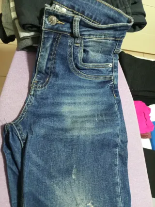 Lote 6 Pantalones Vaqueros Mujer Talla XS. TODO 4€