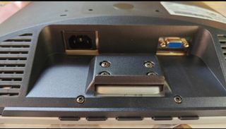 Monitor Samsung SyncMaster 152v