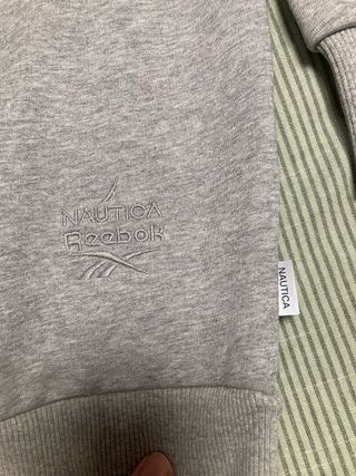 Sudadera Reebok x Nautica Gris