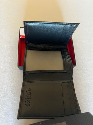 Cartera Trifold Guess Negra