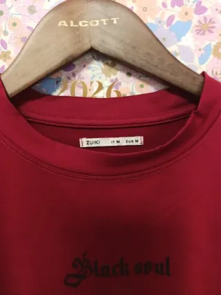 Zuiki Maglia Rossa Crop Black soul