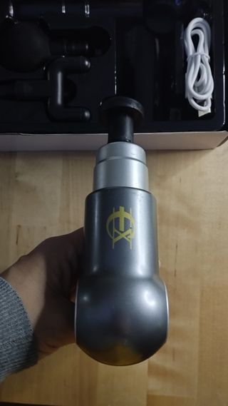 Pistola Masaje + 4 Accesorios