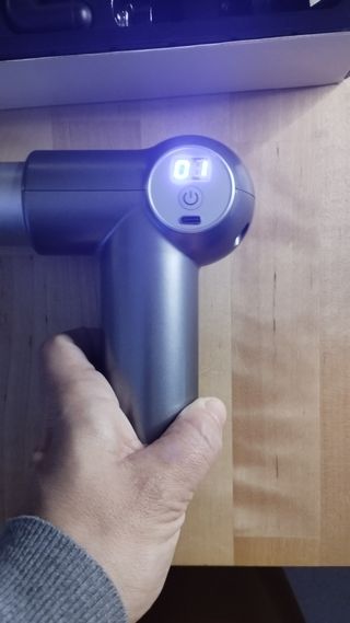 Pistola Masaje + 4 Accesorios