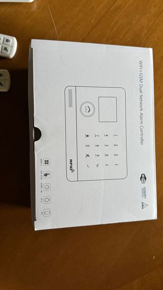 Allarme WIFI+GSM con sensori porta e telecomando