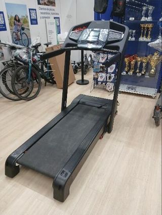 Cinta Correr T900C Conectada 18 km/h 50 × 143 cm