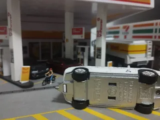 Norev Renault Laguna Blanco