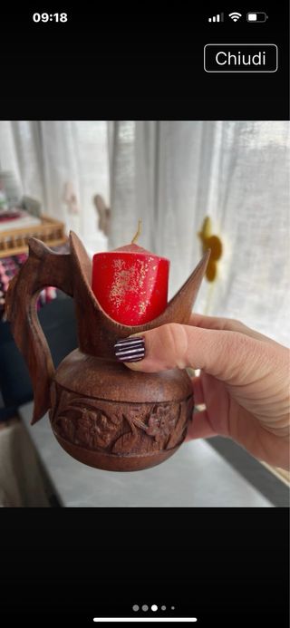 Vasetto portacandele in legno intagliato