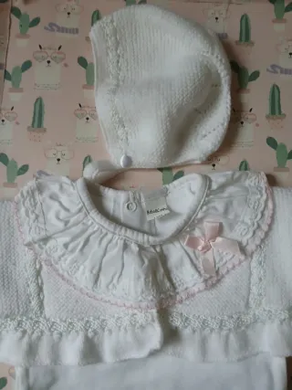 Chaqueta, capota,cubrepañal y body bebe 12 meses