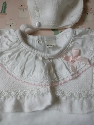 Chaqueta, capota,cubrepañal y body bebe 12 meses
