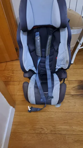 Silla de coche para bebé rosa