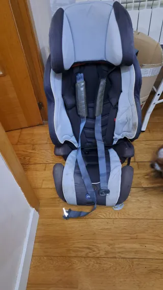 Silla de coche para bebé rosa