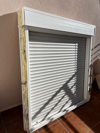 Ventanales con persiana