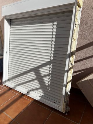 Ventanales con persiana