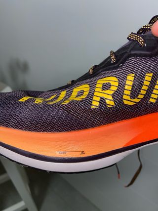 Zapatillas running placa carbono naranja/morado