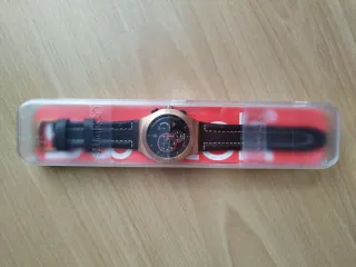 Orologio Swatch Irony V8 Nero e Oro